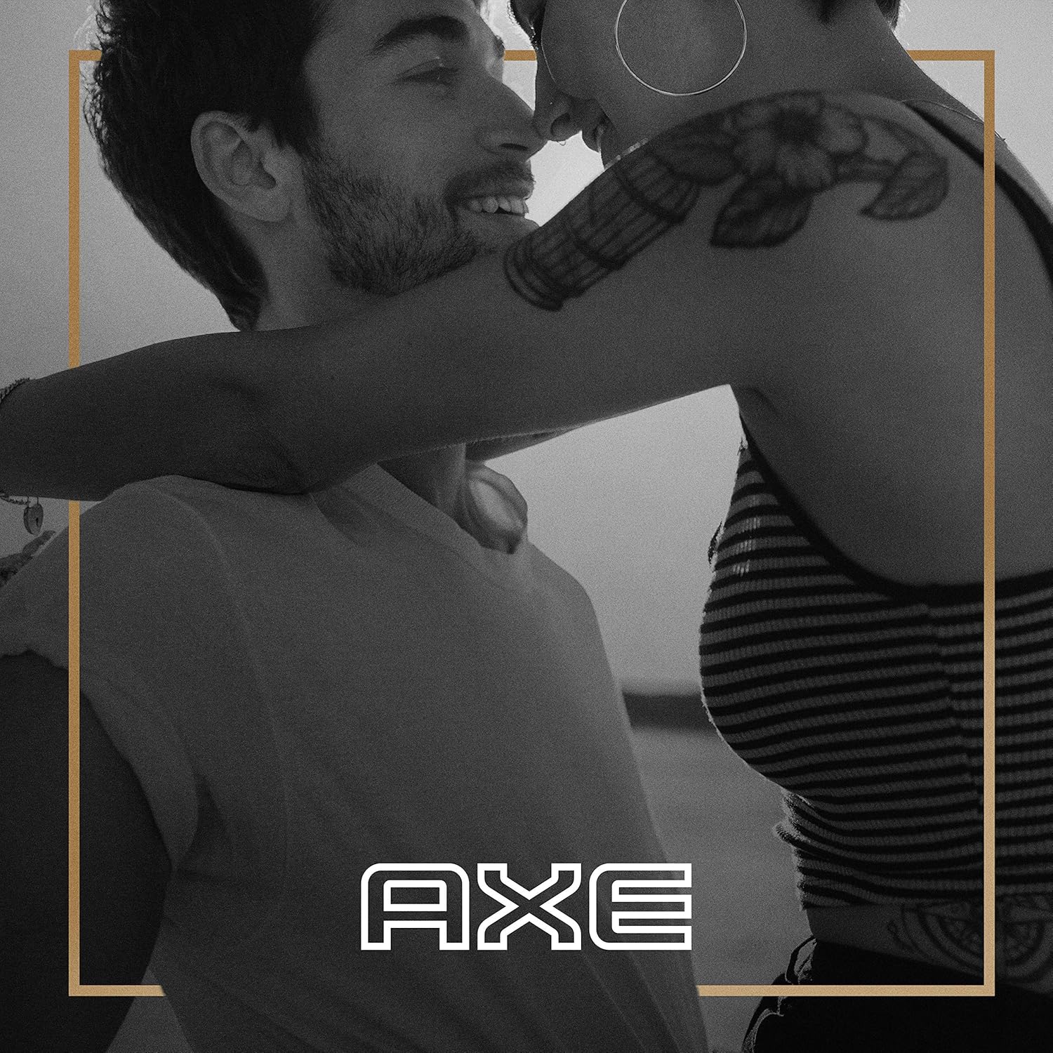 AXE Gold - Déodorant Oud Wood & Dark Vanilla, Fragrance Premium Boisée et Vanillée, 150 mL – Image 3